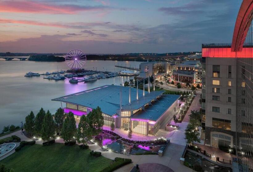 Отель Gaylord National Resort & Convention Center