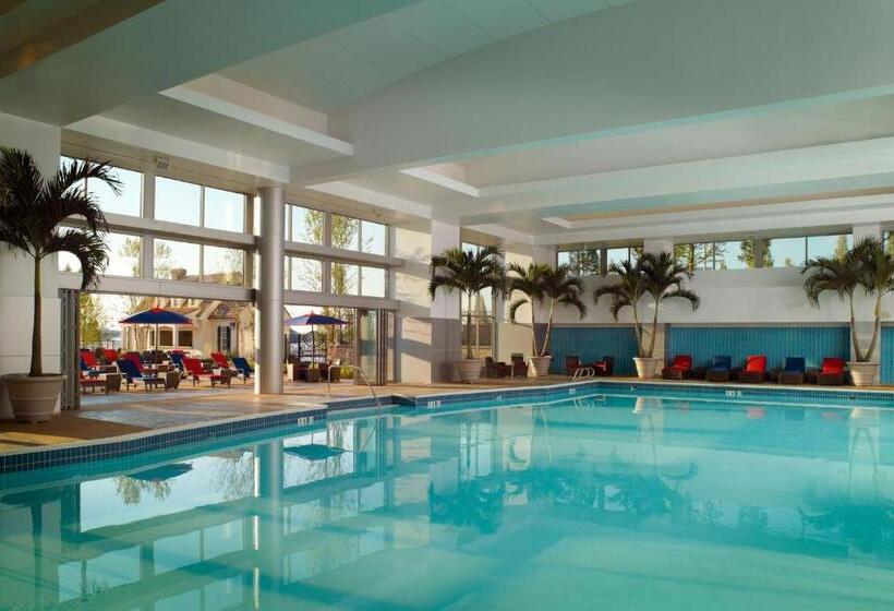 Отель Gaylord National Resort & Convention Center