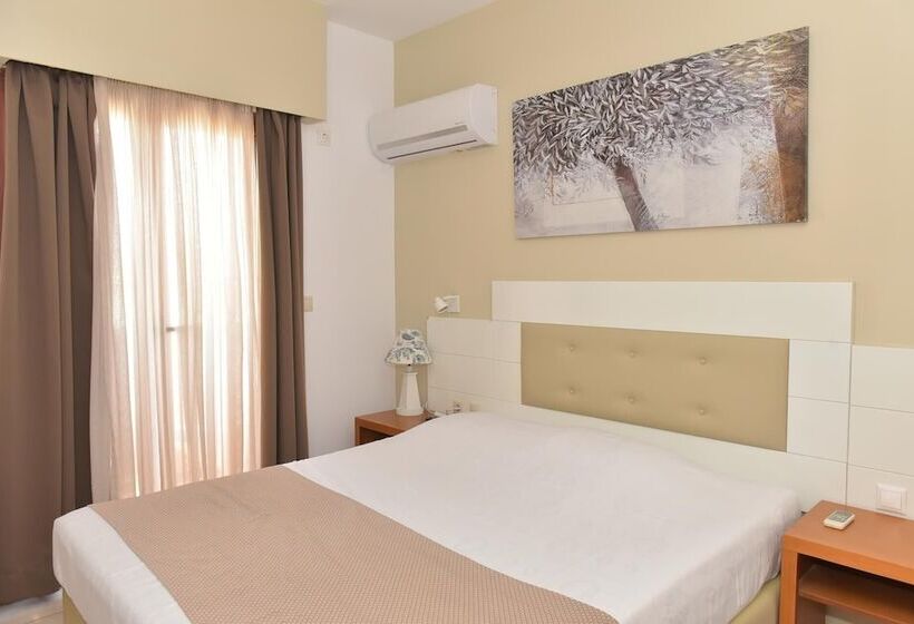 Georgia S Garden By Omilos Hotels