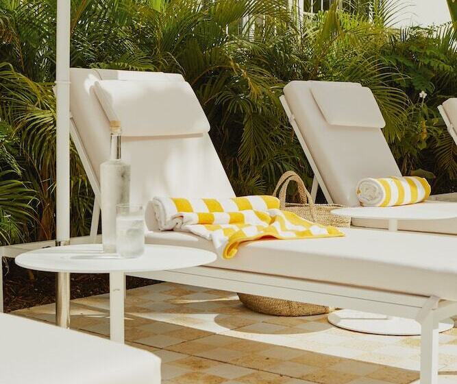 Отель Palm Heights