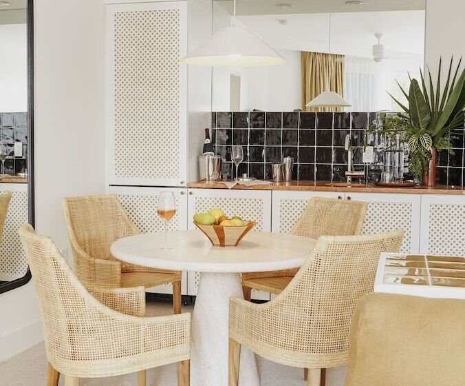 Отель Palm Heights