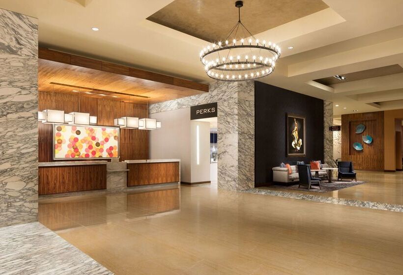 Отель Grand Hyatt San Antonio River Walk