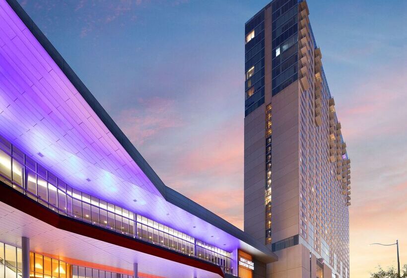 Отель Grand Hyatt San Antonio River Walk