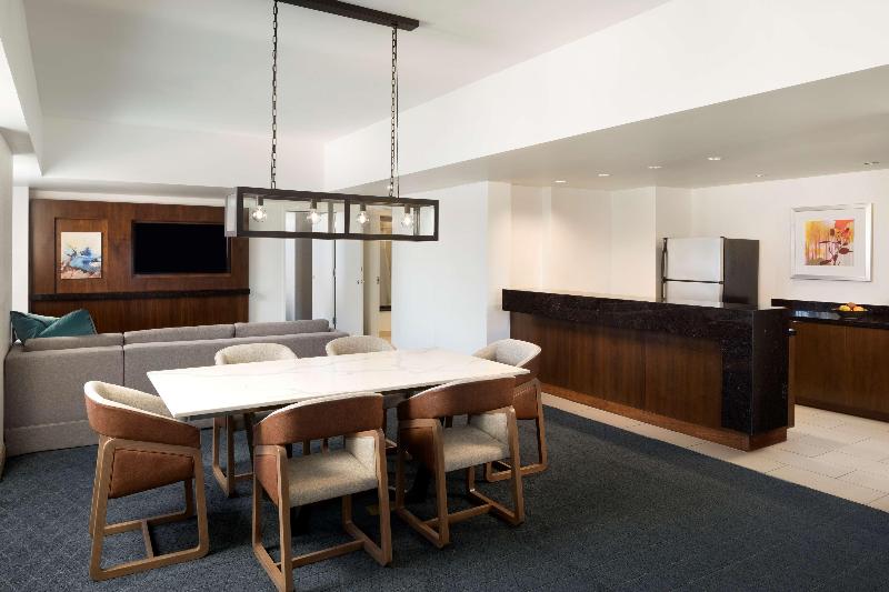 Отель Grand Hyatt San Antonio River Walk