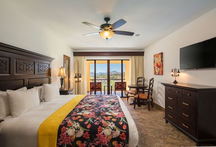 Hotel Hacienda Encantada Resort & Residences