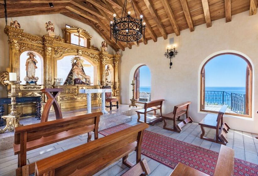 Hotel Hacienda Encantada Resort & Residences