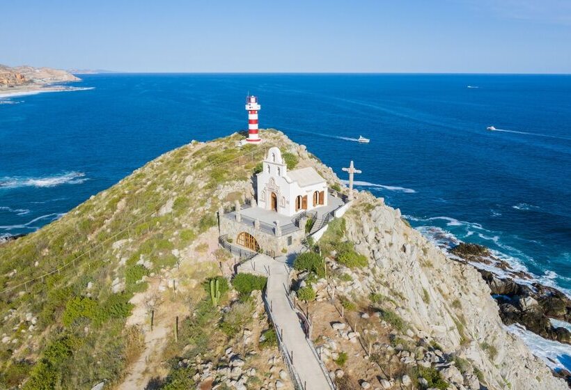 Hotel Hacienda Encantada Resort & Residences