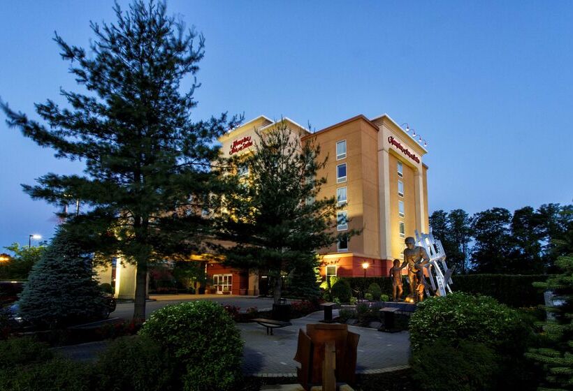 فندق Hampton Inn & Suites Staten Island