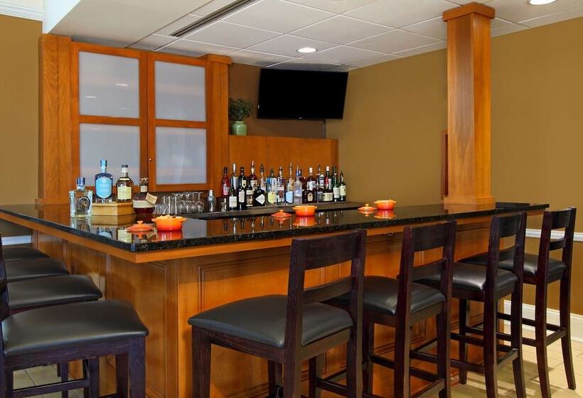 호텔 Hilton Garden Inn Columbus Airport