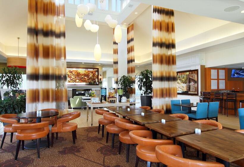 호텔 Hilton Garden Inn Columbus Airport