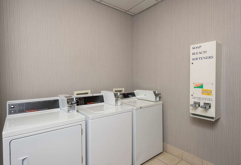 هتل Hilton Garden Inn Lafayette/cajundome