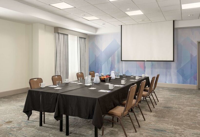 هتل Hilton Garden Inn Lafayette/cajundome