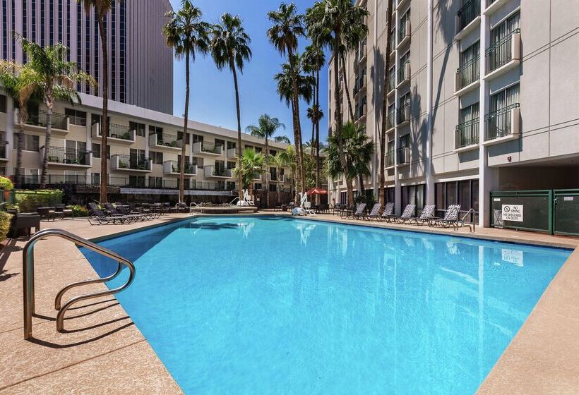 هتل Hilton Garden Inn Phoenix Midtown