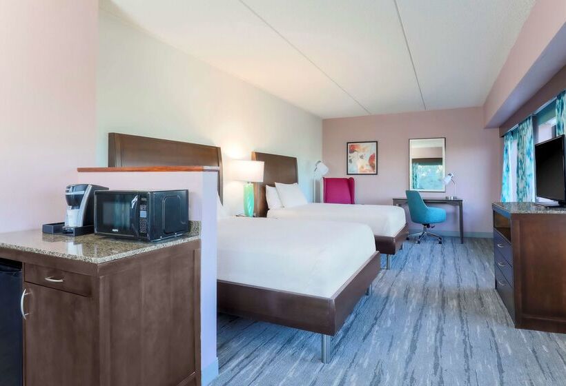 هتل Hilton Garden Inn Raleigh Durham/research Triangle Park