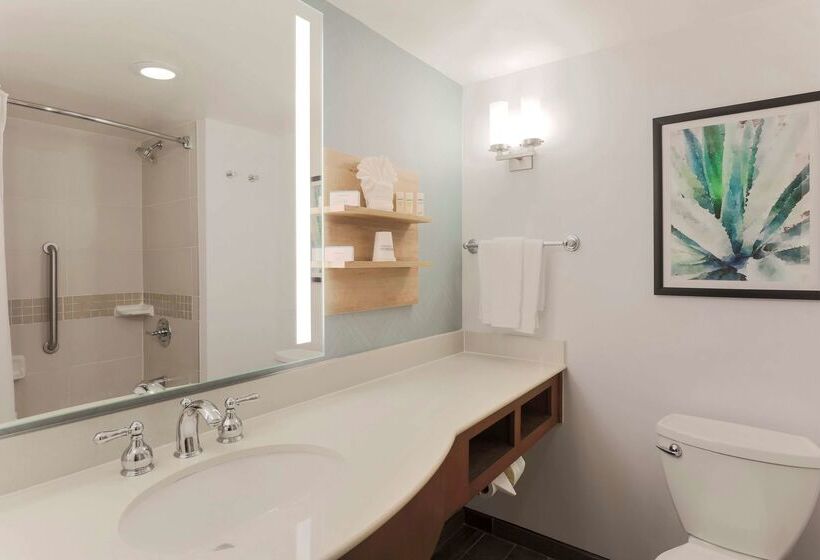 هتل Hilton Garden Inn Raleigh Durham/research Triangle Park