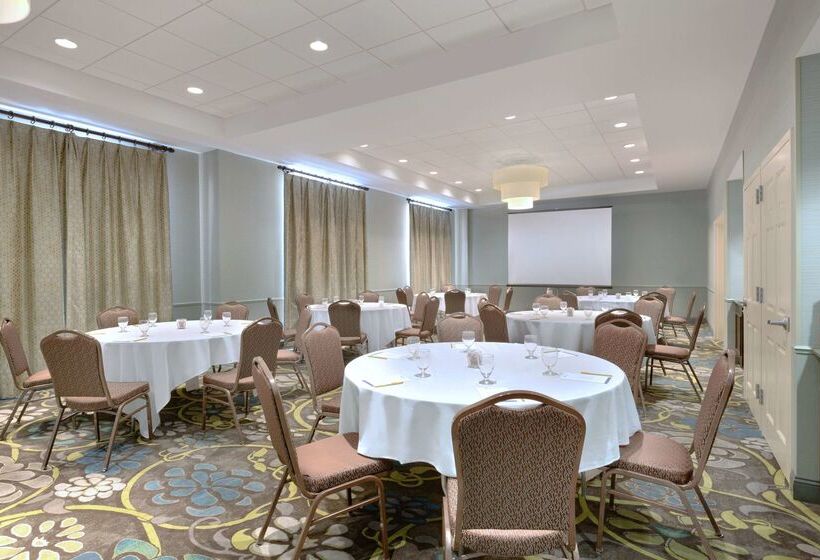 Отель Hilton Garden Inn Worcester