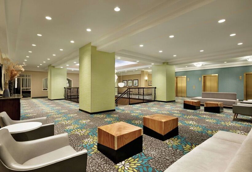 Отель Hilton Garden Inn Worcester