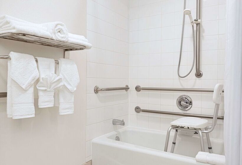 فندق Hilton Garden Inn Worcester