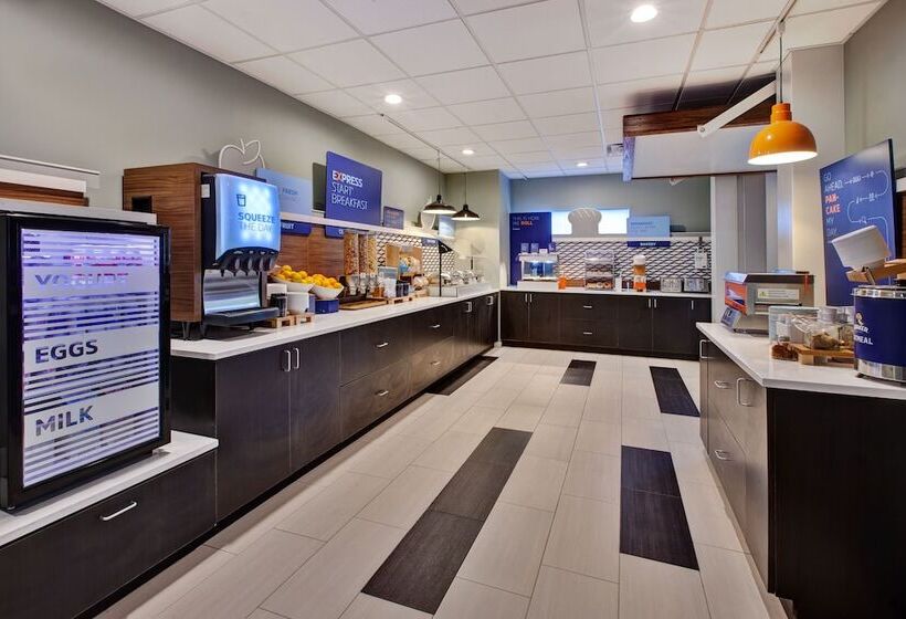 هتل Holiday Inn Express Absecon Atlantic City Area, An Ihg