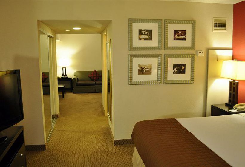 Отель Sawgrass Grand