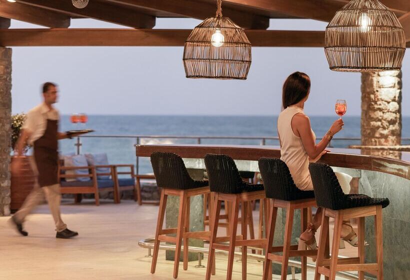 בית מלון כפרי Ikaros Beach, Luxury Resort & Spa   Adults Only