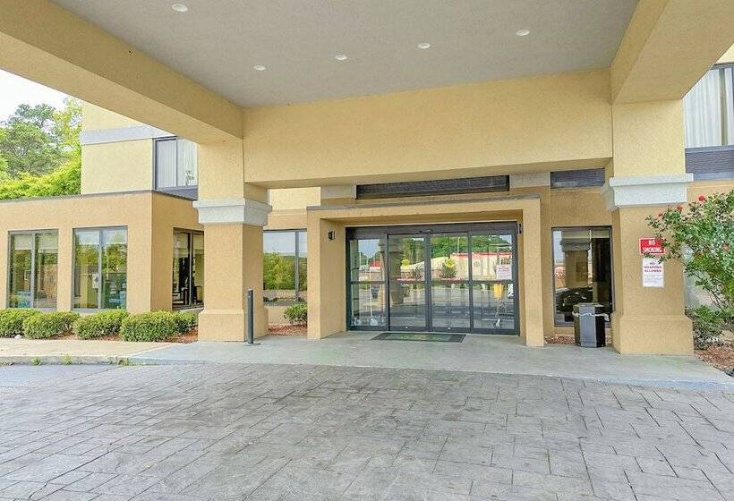 فندق La Quinta Inn & Suites By Wyndham Jackson North