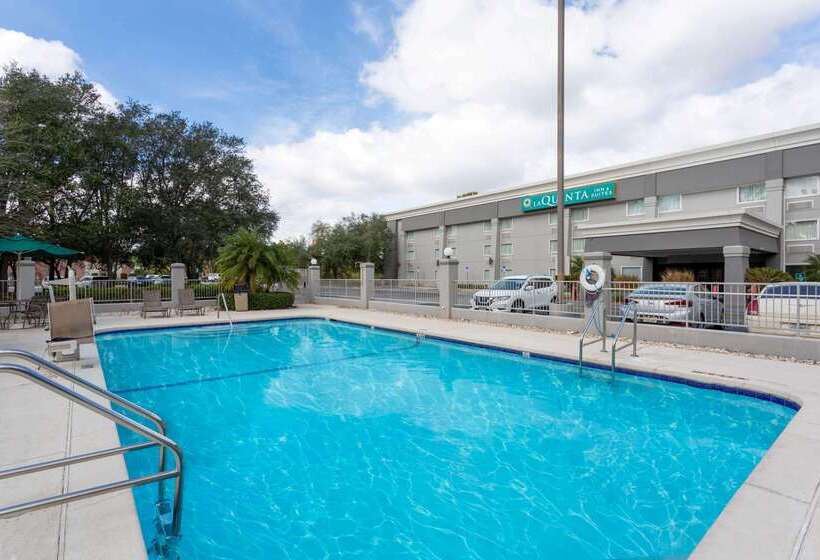 فندق La Quinta Inn & Suites By Wyndham Jacksonville Mandarin