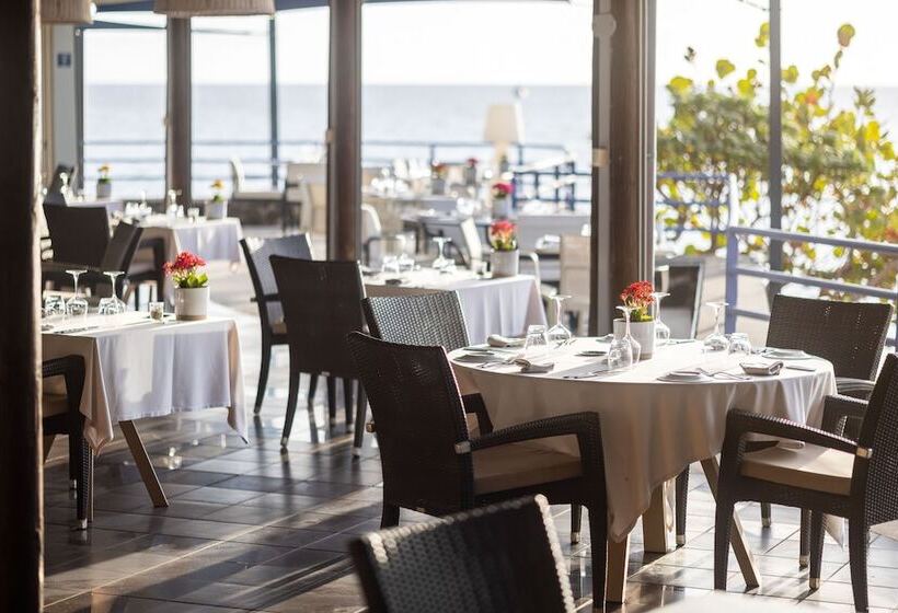 Hotel Le Boucan Canot