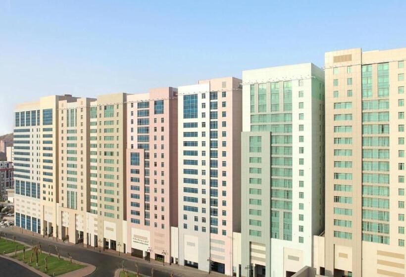 בית מלון כפרי Le Méridien Towers Makkah