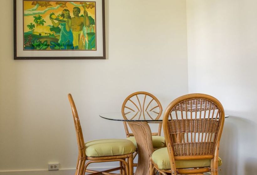 Отель The Makai Inn