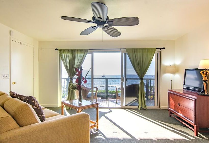 Отель The Makai Inn