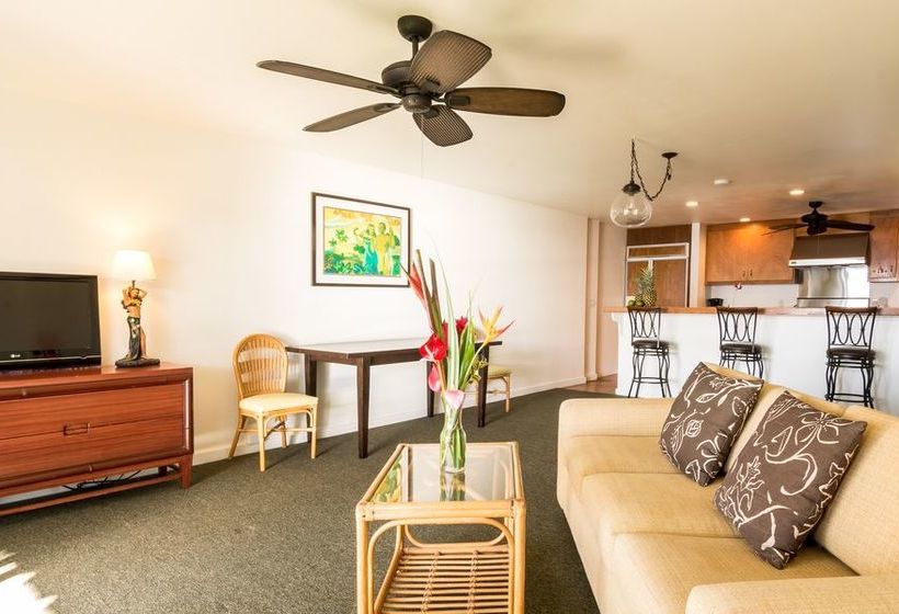 Отель The Makai Inn