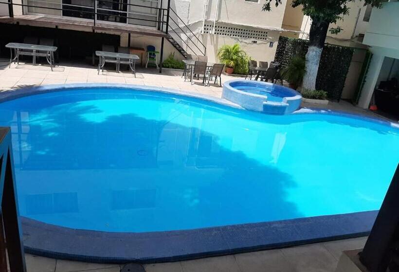 فندق Maria Eugenia Tuxtla Gutierrez