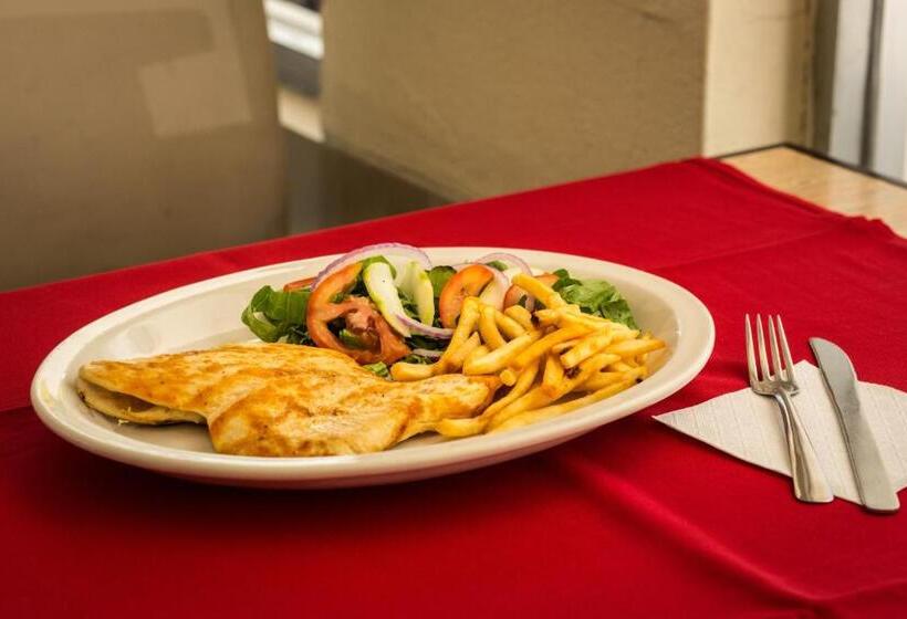 فندق Maria Eugenia Tuxtla Gutierrez