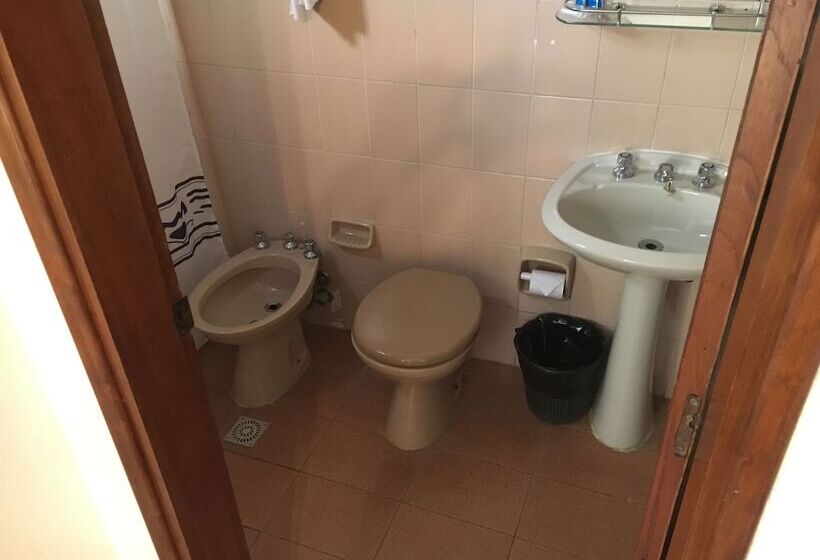 בית מלון כפרי Mediterraneo