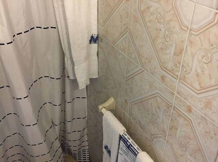 בית מלון כפרי Mediterraneo