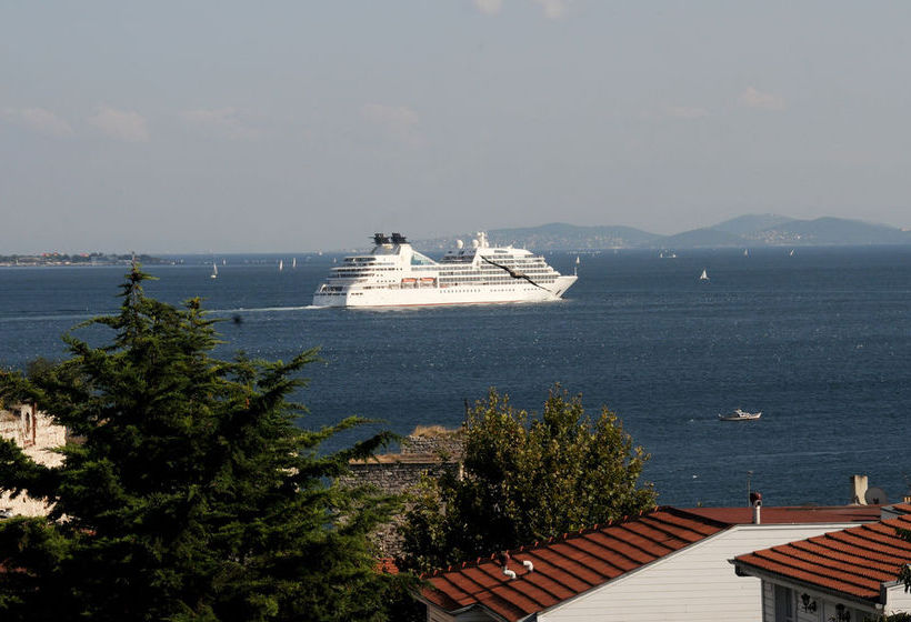 هتل Megara Palace Oldcity