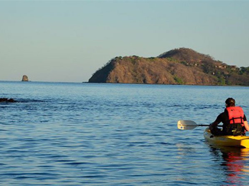 Hotel Vista Bahía Beach Resort