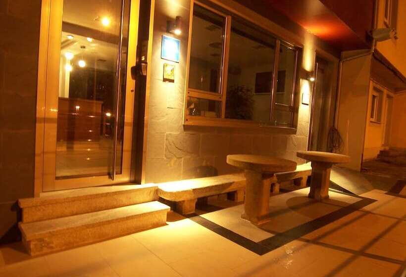 Отель O Noso Portosin