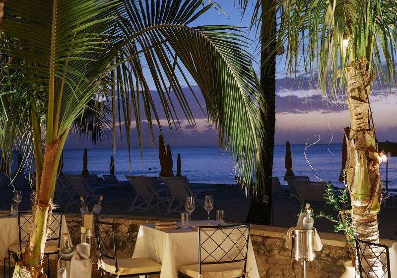 Отель Palm Heights