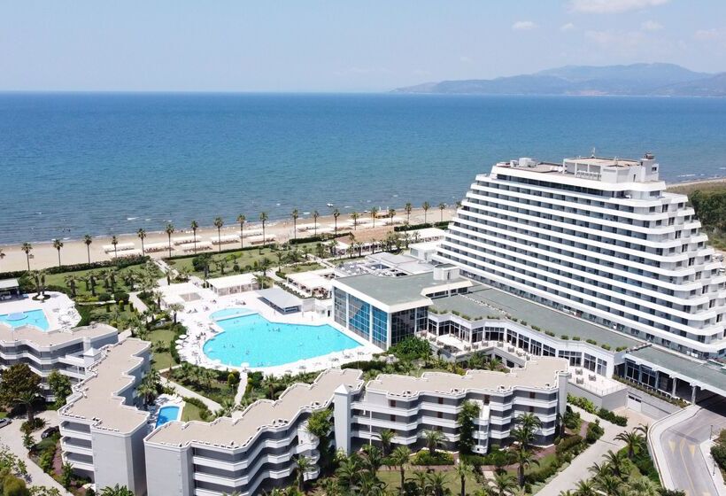 Отель Palm Wings Ephesus Beach Resort