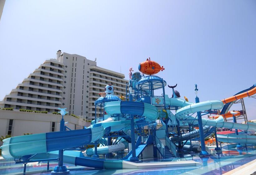 Отель Palm Wings Ephesus Beach Resort