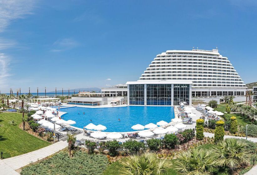 Отель Palm Wings Ephesus Beach Resort