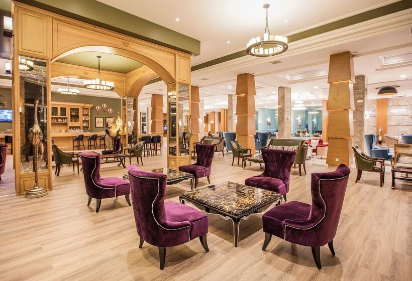 Отель Palm Wings Ephesus Beach Resort