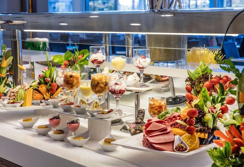 Отель Palm Wings Ephesus Beach Resort