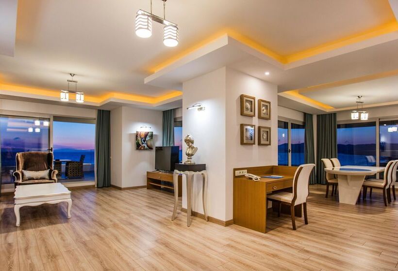 Отель Palm Wings Ephesus Beach Resort