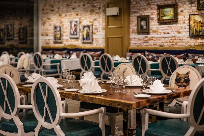 Отель Palm Wings Ephesus Beach Resort