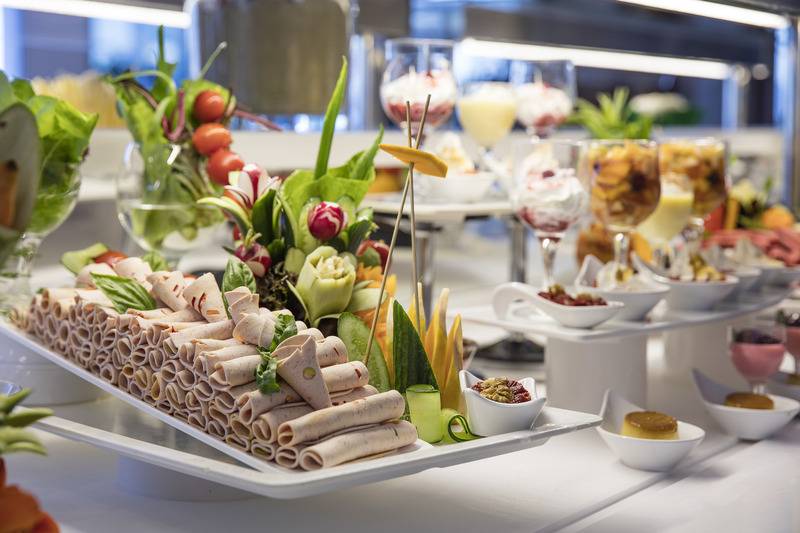 Отель Palm Wings Ephesus Beach Resort