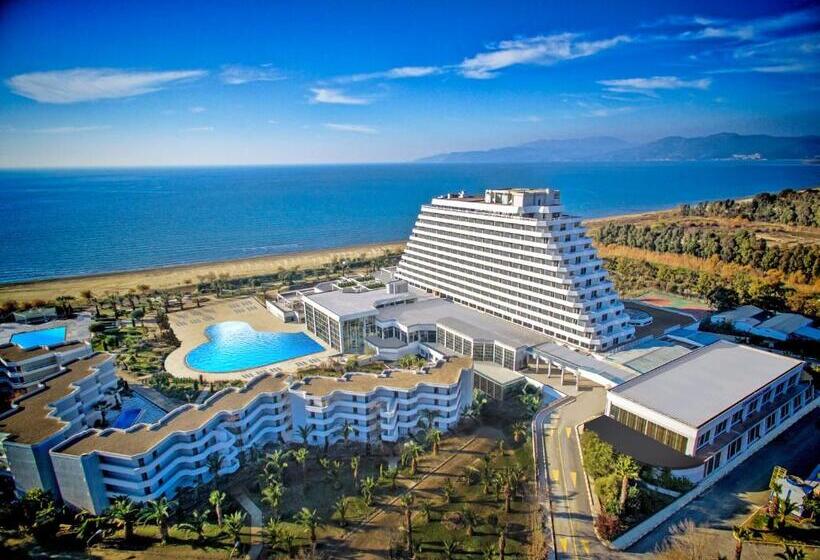 Отель Palm Wings Ephesus Beach Resort