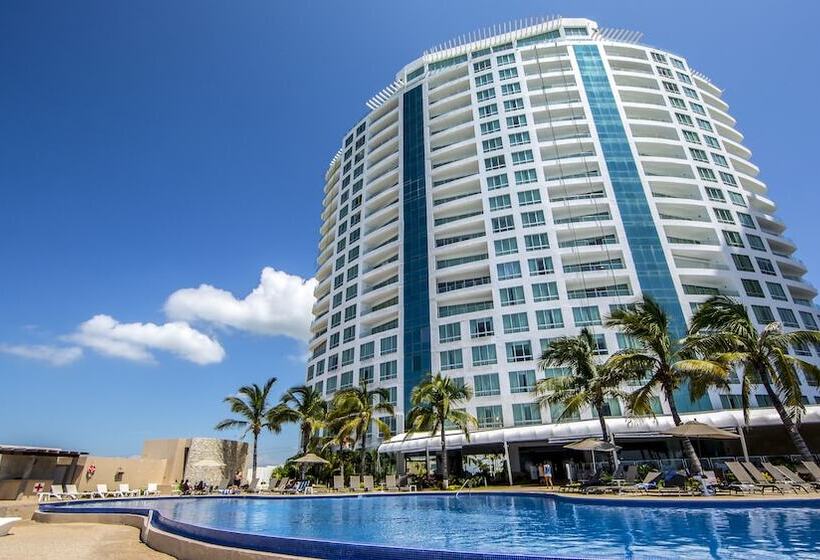 בית מלון כפרי Park Royal Beach Mazatlán
